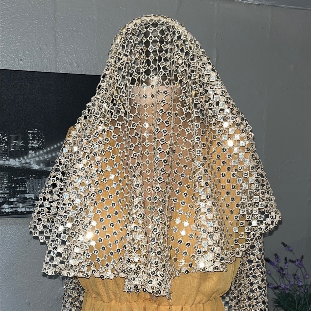 Elegant Gold Sequin headband veil